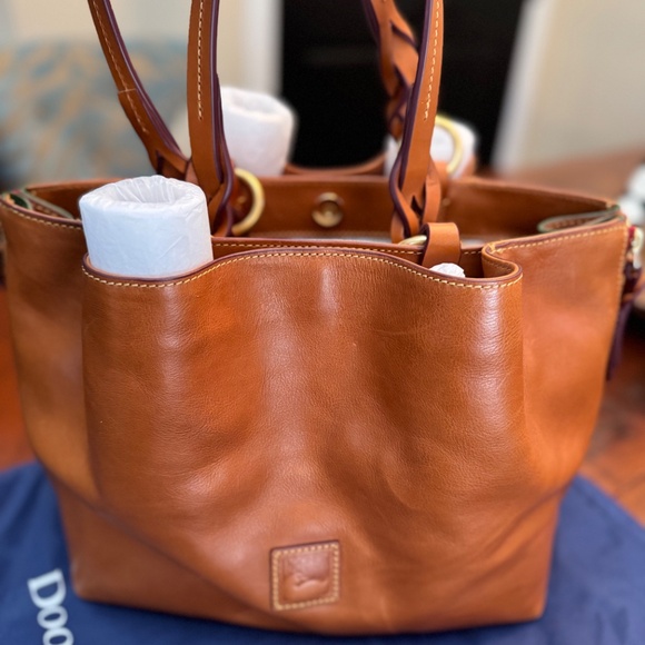 Dooney & Bourke Barlow Tote - Picture 15 of 16